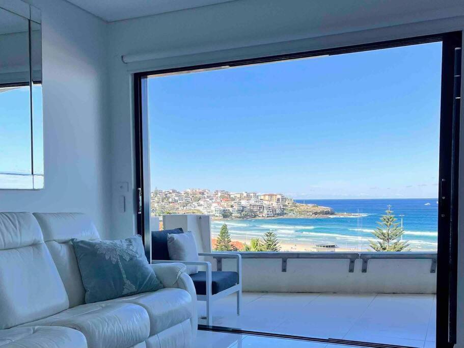 Bondi Beach Waves Beachfront Apartment ซิดนีย์ ภายนอก รูปภาพ